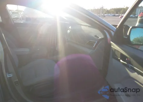 2017 Hyundai Elantra Se from USA, damaged, VIN KMHD84LF3HU151738